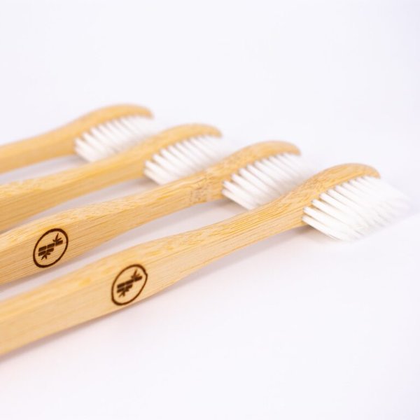 Bamboe tandenborstel (set van 4)
