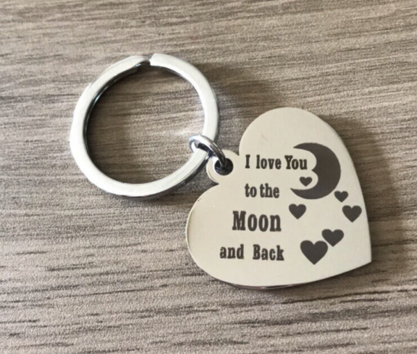 Tas / sleutelhanger 'I love you to the moon and back'