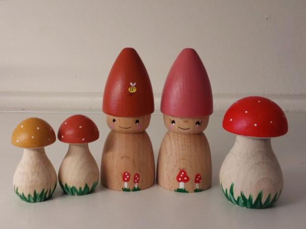 Peg Doll "Kabouters met paddenstoelen", houten popje, gelukspopje (set van 5)